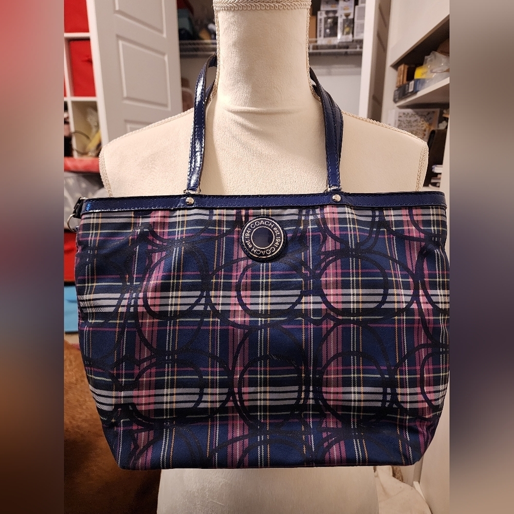 Preowned vintage tartan Coach blue and purple bag